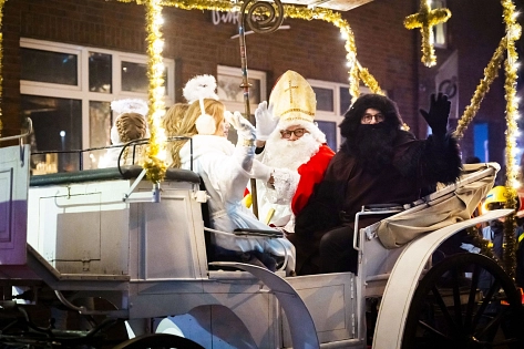 Nikolaus Meppen Weihnachtsmarkt s.jpg&nbsp;&copy;&nbsp;Stadtmarketingverein WIM e.V.